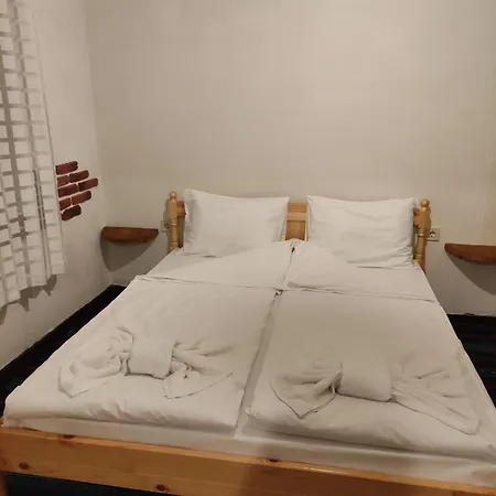 Guest house кулинарна софрица Hvoyna